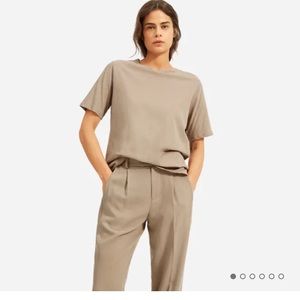 Everlane 100% cotton tee
